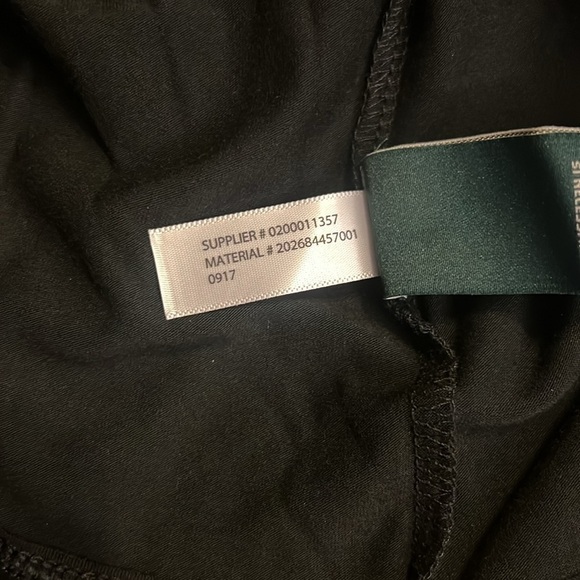 NWT Ralph Lauren Black Lace Sleeve Cotton Viscose Elegant Blouse, Sz. 3XL. - Picture 9 of 9